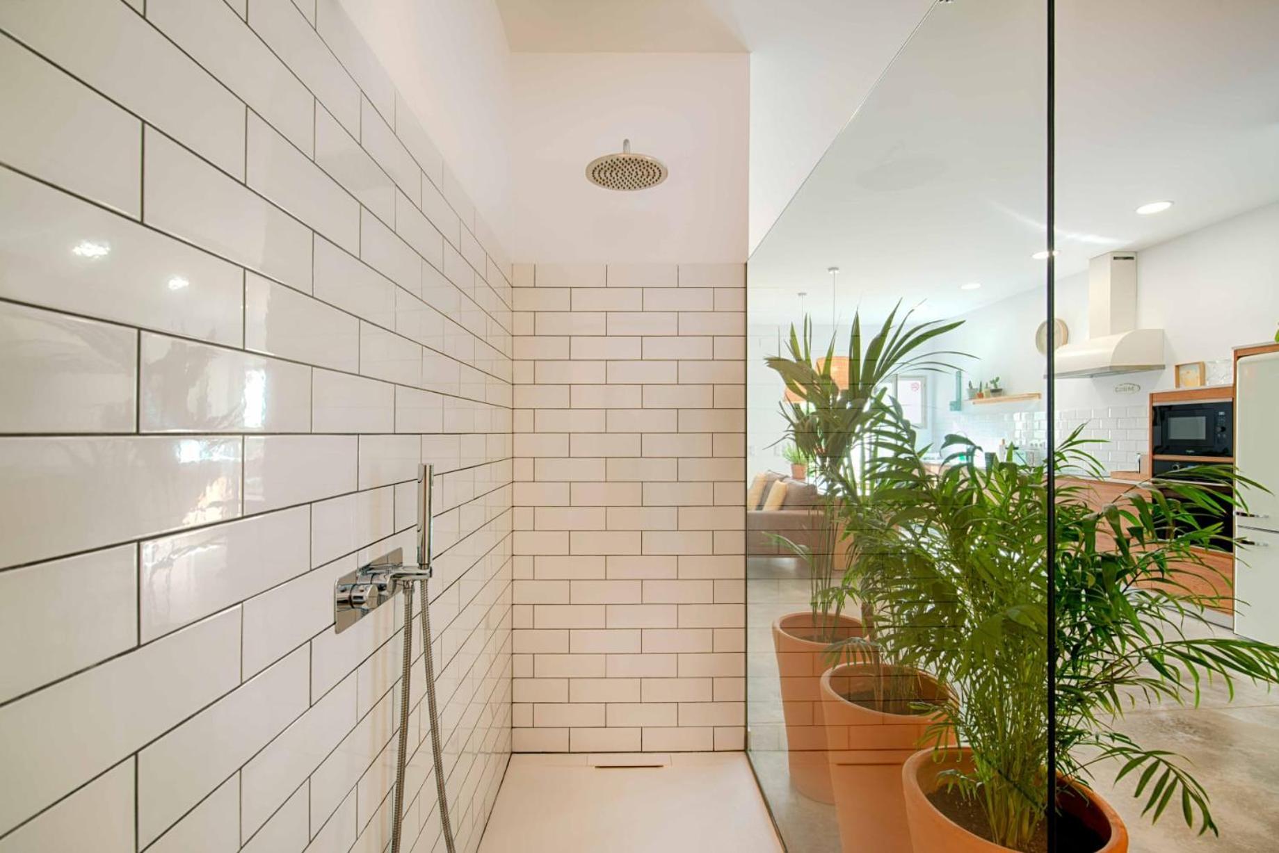 Loft Con Piscina Climatizada De Agua Salada Y Parking En El Centro De Figueres Apartment Figueres  Luaran gambar