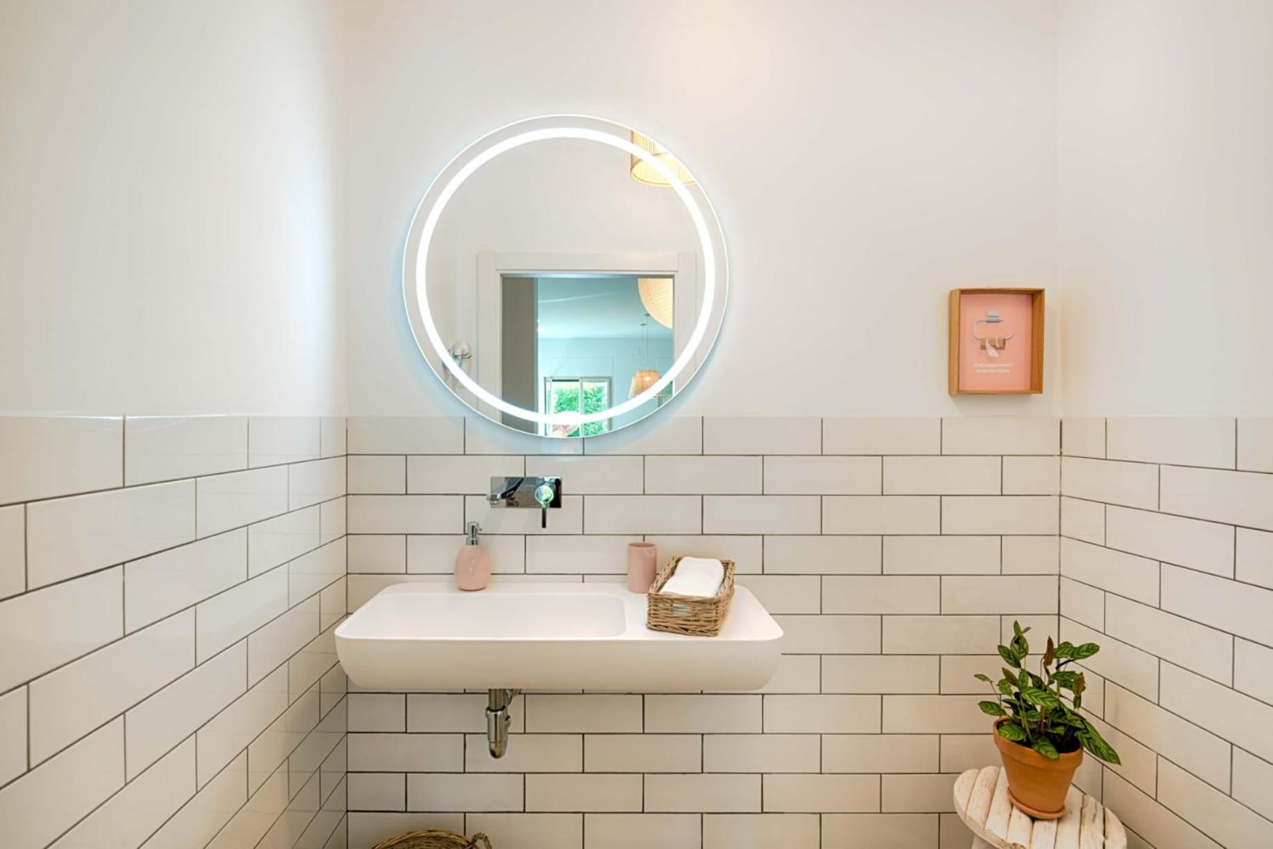 Loft Con Piscina Climatizada De Agua Salada Y Parking En El Centro De Figueres Apartment Figueres  Luaran gambar
